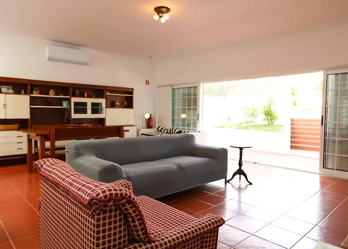 Cuca By Refugio 阿尔马达