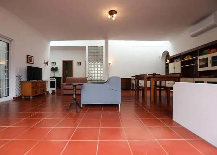 Villa Cuca By Refugio Almada