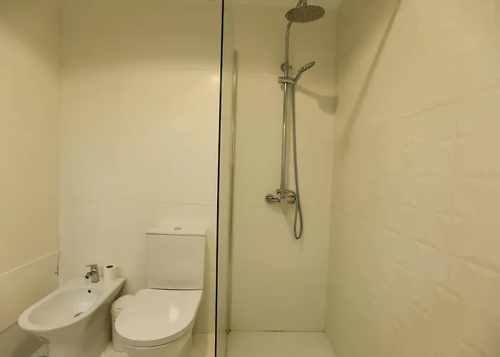 Cuca By Refugio Villa