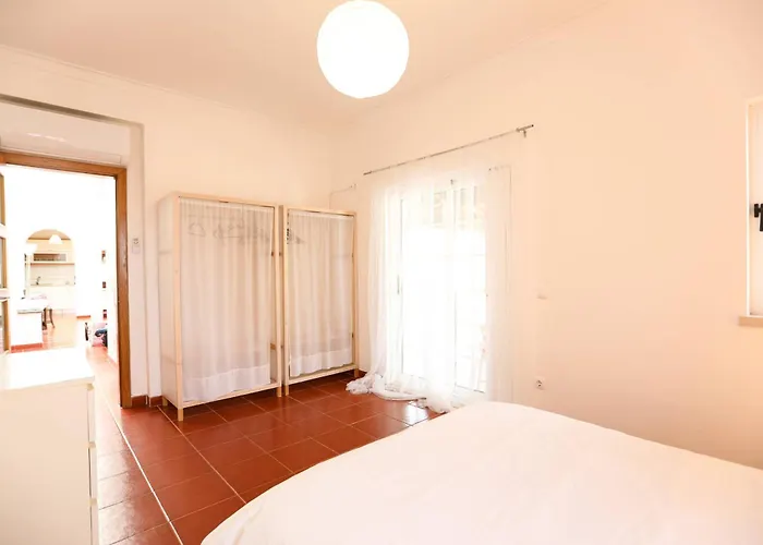 Cuca By Refugio Villa