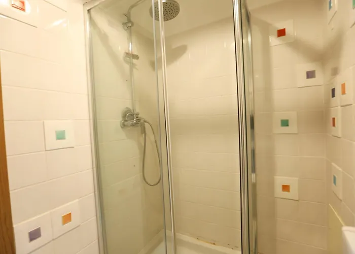 Cuca By Refugio Villa