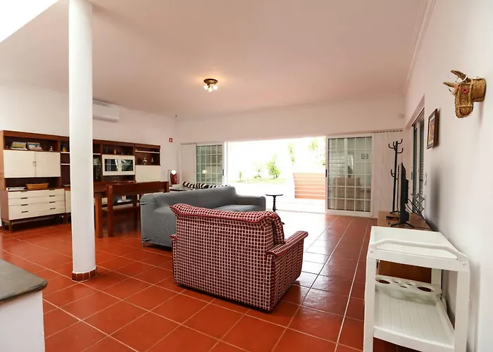 Cuca By Refugio Almada